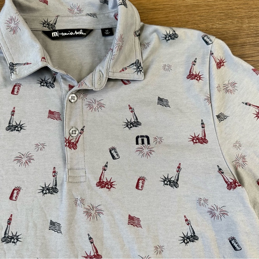 Travis Mathew American Golf Polo Shirt Statue Liberty‎ Fireworks July 4th Medium